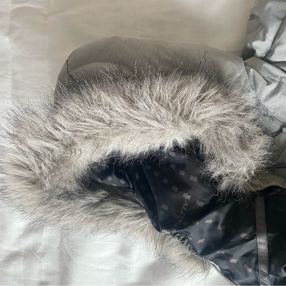 Salomon quilted down puffer coat. Really warm, gently used. Size xs - Picture 6 of 6